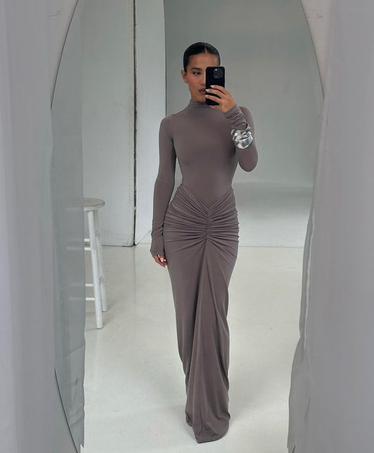 Tia Bodysuit & Kayson Maxi Skirt