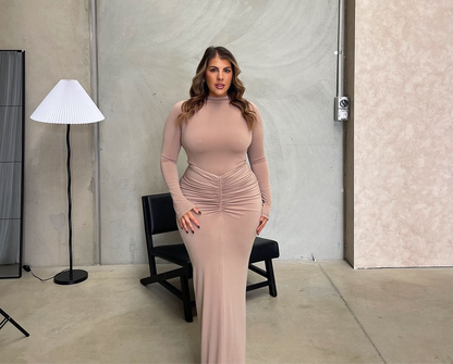 Tia Bodysuit & Kayson Maxi Skirt